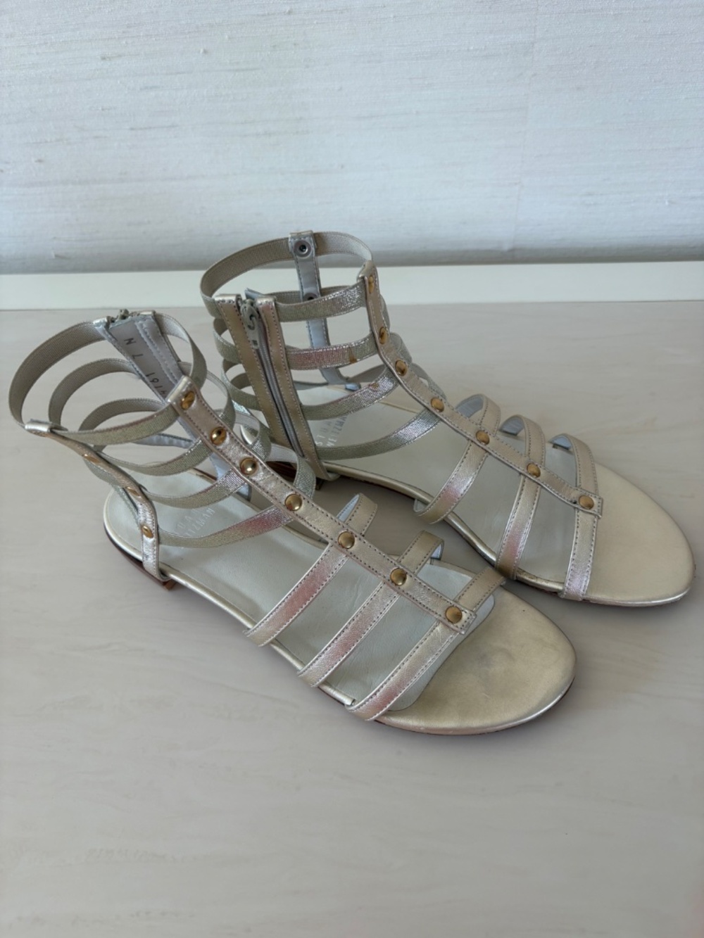 Sandals - Picture 11 of 11